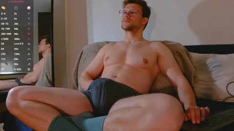 Alex online show from March 28, 9:26 pm