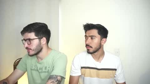 t0ny_wylie online show from September 27, 4:38 pm