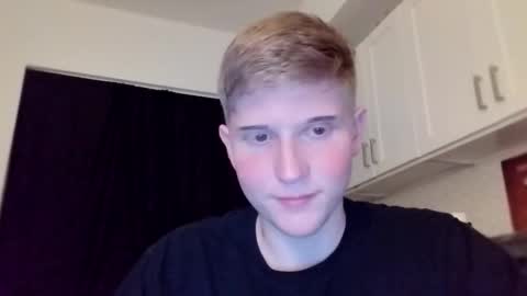 collegetwinkboi online show from January 8, 5:56 am