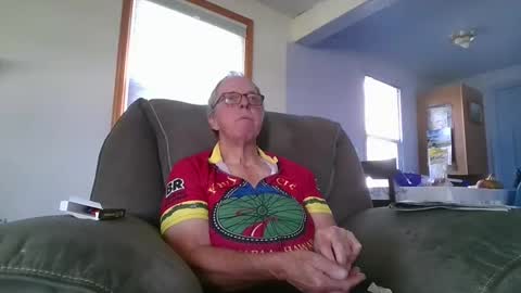 tacrunner66_ online show from April 29, 8:48 pm