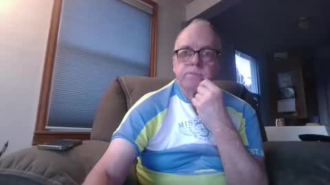 tacrunner66_ online show from February 12, 1:30 am