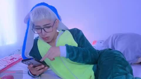 Snapshot of taichi_bluy chatting on September 21, 5:35 pm taichi online show from September 21, 5:35 pm