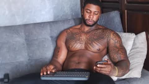 Tairon Tucke online show from January 21, 5:38 pm