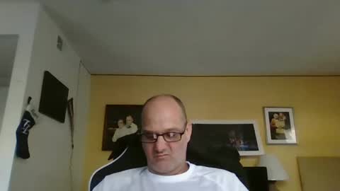 takerlover436295 online show from October 14, 9:55 pm