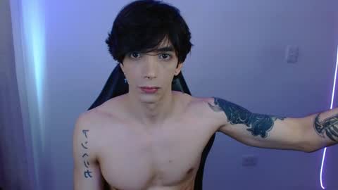 takeru___ online show from February 7, 6:24 pm