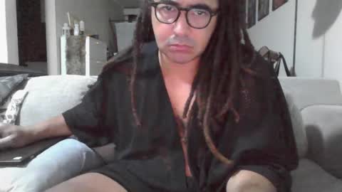 Snapshot of talent_scout_1 chatting on December 17, 11:49 am Edge Master Flash online show from December 17, 11:49 am