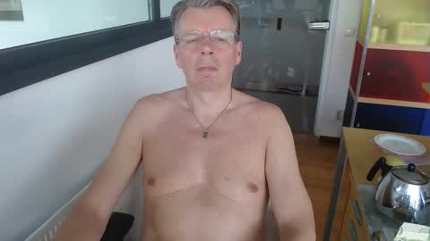 Tall daddy online show from May 4, 12:18 pm
