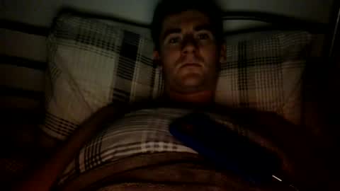 Snapshot of tallandbigboi chatting on December 26, 12:14 am tallandlbigboi online show from December 26, 12:14 am