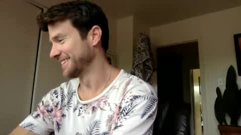 Dr. Love online show from April 16, 2:17 pm