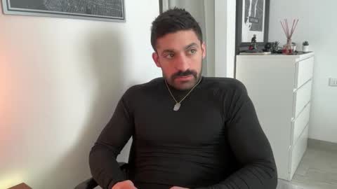 tarquit8 online show from February 15, 12:35 pm