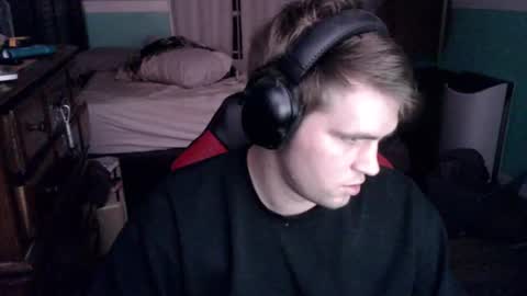 tarus333 online show from September 23, 7:18 am