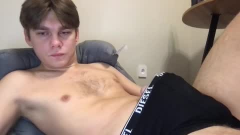 tasteithorny online show from December 18, 7:48 am