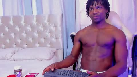 tau_montes online show from October 8, 4:00 pm