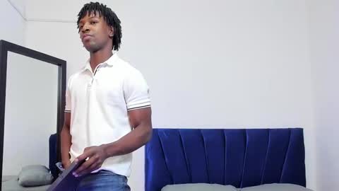 tau_montes online show from September 29, 4:14 pm