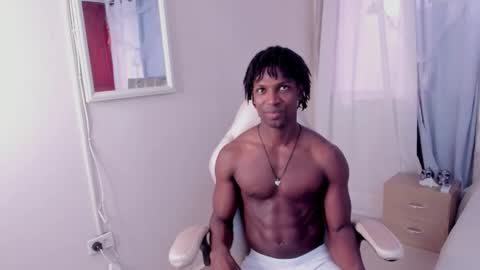 tau_montes online show from October 27, 2:41 pm