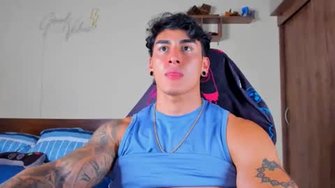 taylor_mclane1 online show from November 26, 6:44 pm