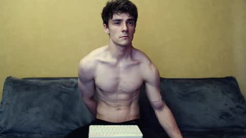 Ean online show from June 25, 2:44 pm