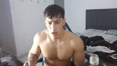 team23hot0 online show from March 2, 7:15 am