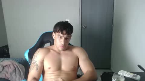 team23hot0 online show from November 20, 4:12 am