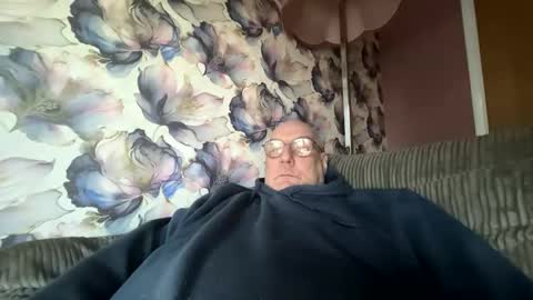 Mark online show from January 10, 3:27 pm