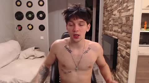 Teddy online show from March 2, 2:44 am