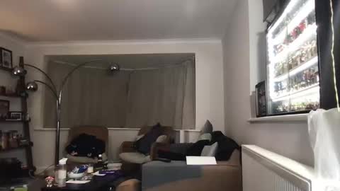 Terence online show from November 19, 1:49 am