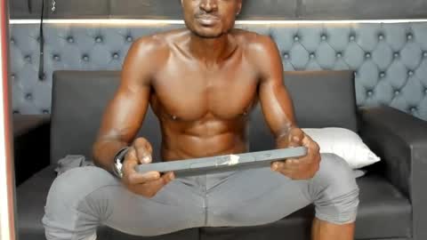 terranze_z online show from September 12, 9:15 pm