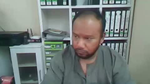 yours online show from December 27, 8:45 am