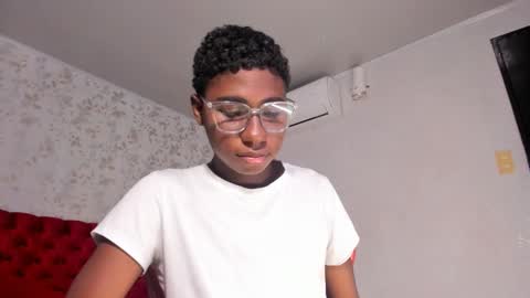 teylor_lovee online show from February 10, 10:58 pm