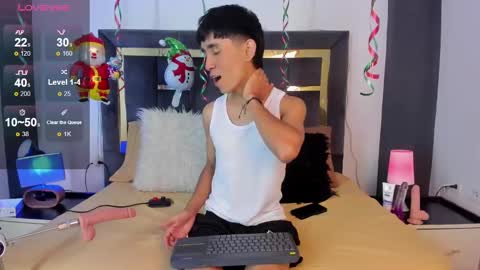 Thayler  online show from December 31, 11:20 am