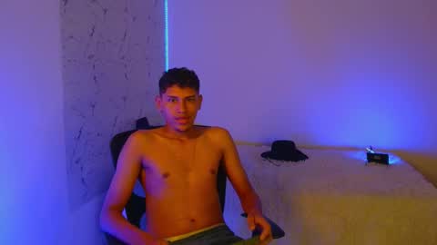 Sean OPry   online show from November 30, 2:08 pm