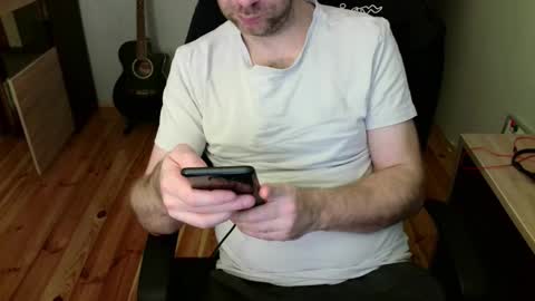 Snapshot of the_naked_pianists chatting on February 14, 5:46 pm Stephan 34 Cassandra 25 online show from February 14, 5:46 pm