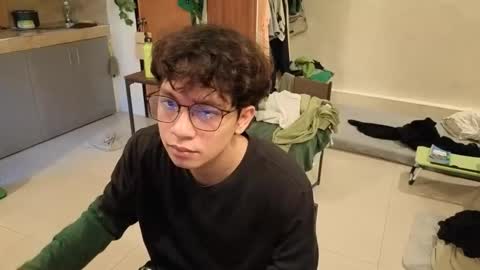 Green online show from March 19, 5:43 am