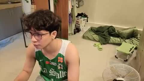 Green online show from March 31, 6:37 am