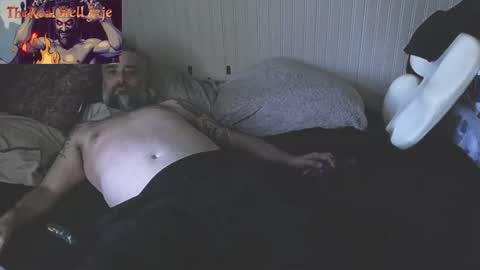 thehelljeje online show from May 28, 6:50 pm