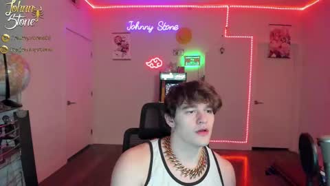 Snapshot of thejohnnystone chatting on March 6, 1:05 am Johnny Stone online show from March 6, 1:05 am