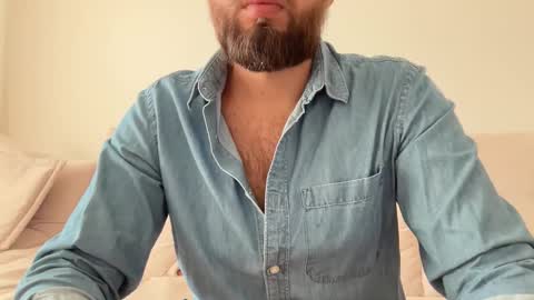 TheMonarchGoat online show from October 17, 8:40 am