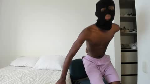 Andriw and Maiol online show from October 27, 8:33 pm