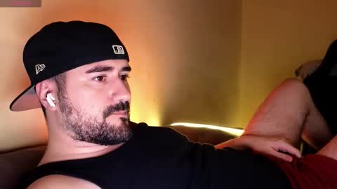 Theo Ravi online show from February 18, 3:37 am