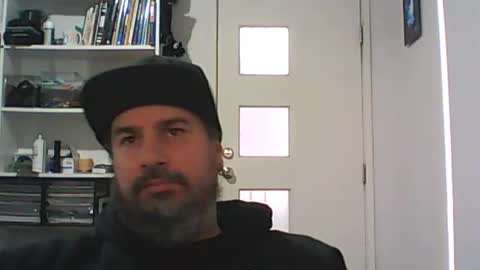aussiebeard online show from July 24, 3:26 am
