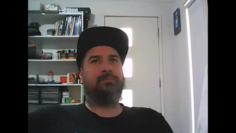 aussiebeard online show from October 21, 3:31 am