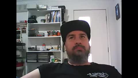 aussiebeard online show from November 14, 1:09 am