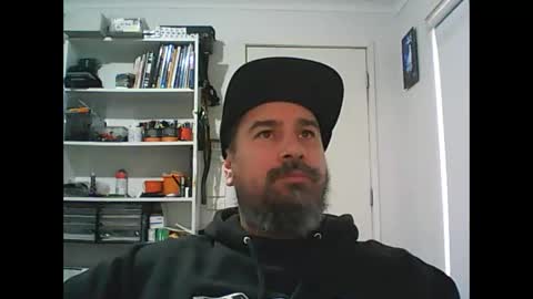 aussiebeard online show from October 27, 12:13 am