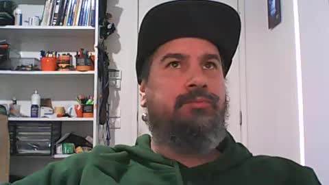 aussiebeard online show from June 19, 4:51 am