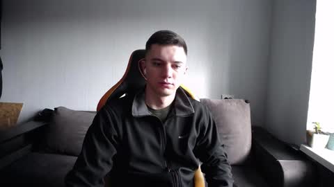 Nick   online show from October 24, 7:43 am