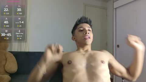 thesaint_xxx online show from July 3, 4:40 am