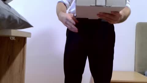 The Waiter online show from November 26, 6:00 pm