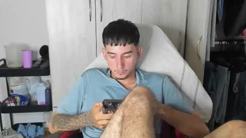 thiago_432 online show from September 13, 3:51 am