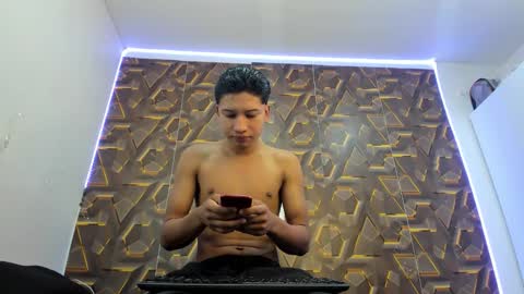 Thiago online show from March 11, 12:34 pm