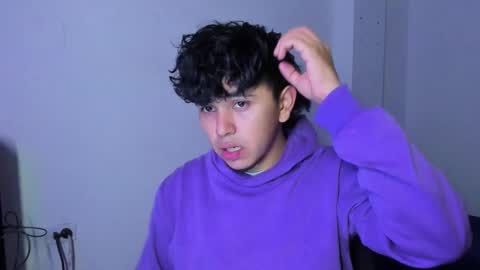 Thiago online show from January 18, 3:08 am